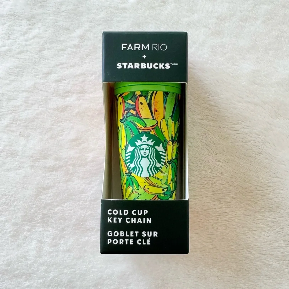 FARM Rio x Starbucks Cold Cup Key Chain in Green & Yellow Board Banana Pattern
